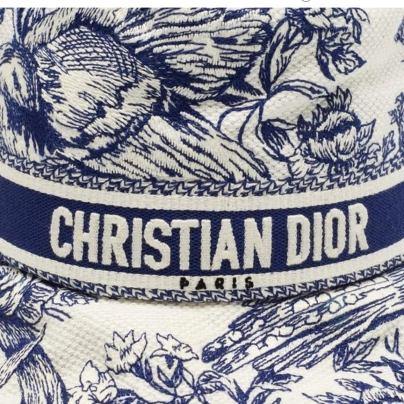 Christian Dior blue Toile de Jouy bucket hat Size 58 - Picture 4 of 7